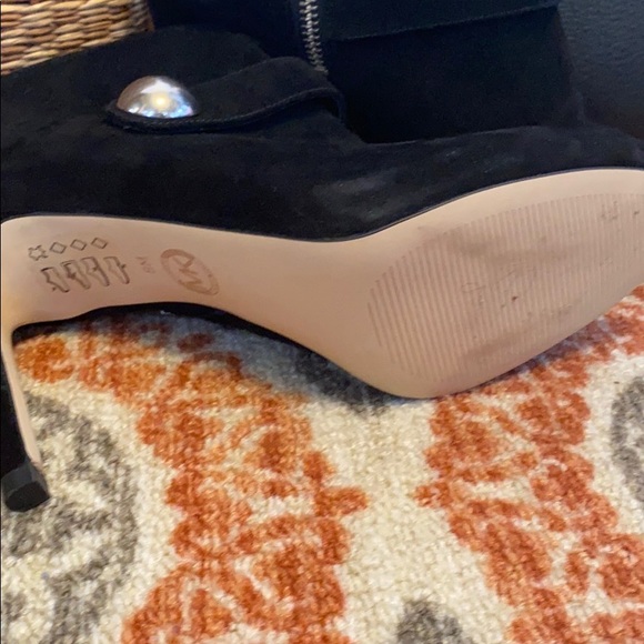 Michael Kors Agnes Open Toe Heel - Picture 7 of 7